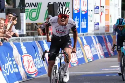 Isaac Del Toro vince la 47ª edizione del Gran Premio Industria e Artigianato di Larciano su Christian Scaroni ©Studio Fotografico “Le Foto” Stabbia