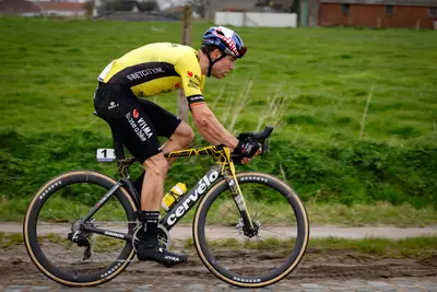 Wout van Aert non vince una classica World-Tour dalla E3 del 2023 © Team Visma Lease a Bike