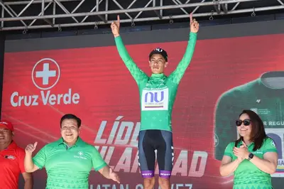 Jhonatan Chaves con la maglia di leader della classifica a punti della Vuelta a Guatemala © Federación Guatemalteca de Ciclismo