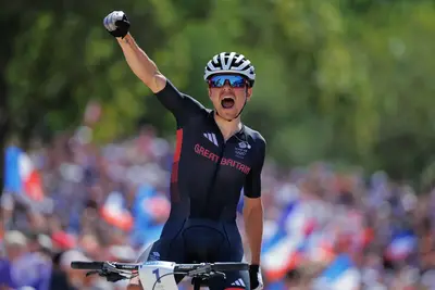 Tom Pidcock, oro alle Olimpiadi di Parigi 2024 © UCI MTB