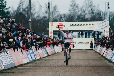 L'Imperatore del ciclocross si prende anche Zonhoven © UCI Cyclocross