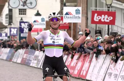 Lotte Kopecky vince la sua seconda Nokere Koerse di fila