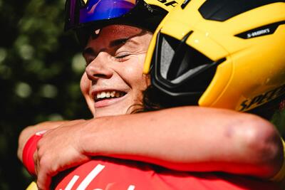 Lotte Kopecky e Demi Vollering ©letourfemmes.frfr