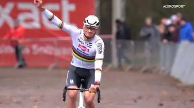 Mathieu van der Poel conquista la seconda vittoria stagionale
