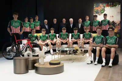 La formazione della Zalf-Fior per il 2024, alla presentazione della stagione, l'ultima per gli storici sponsor