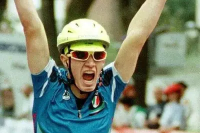 Crescenzo D'Amore vince il Campionato del Mondo juniores nel 1997 a San Sebastian ©Ninni Ardizzone via Fb