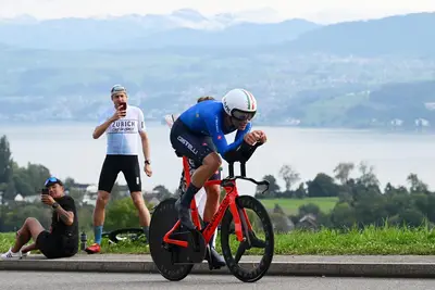 Filippo Ganna nella cronometro dei Campionati del Mondo © INEOS Grenadiers via X
