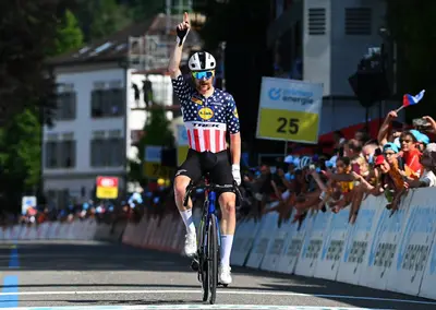 Quinn Simmons vince la terza tappa del Tour de Suisse 2025 © Lidl-Trek via X