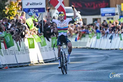 Demi Vollering vince il Campionato Europeo 2026 © UEC