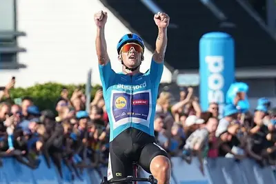 Mads Pedersen vince la quarta tappa del Giro di Danimarca 2025 ©Lars Rønbørg per Lidl-Trek