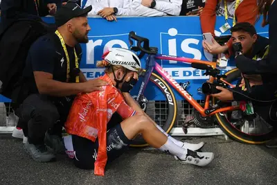 Demi Vollering dopo la beffa al Tour de France Femmes © Getty