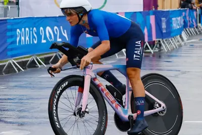Elisa Longo Borghini, ottava a cronometro a Parigi ©Federciclismo