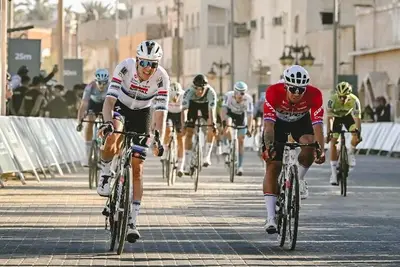 Tim Merlier vince la seconda tappa dell'AlUla Tour 2025 © ALULATOUR via X