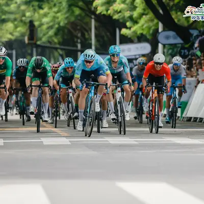Smirnov vince la quinta tappa