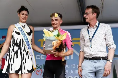 Rémi Capron sul podio del Tour de l'Ain © Xavier Pereyron/LNC