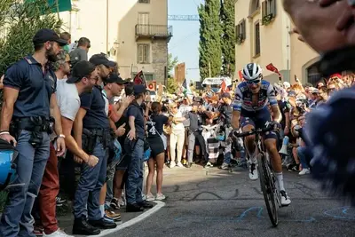 Fausto Masnada il giorno dell'arrivo del Giro di Lombardia a Bergamo ©AlessandroEsposito/il Ciclista Fotografo