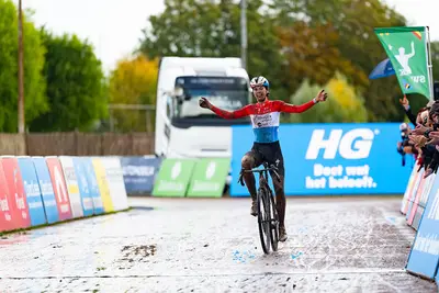 Marie Schreiber vince il Berencross di Meulebeke © Veldritkrant/TFoto