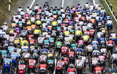Il gruppo alla Vuelta 2022 ©Unipublic
