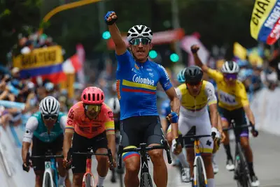 Jhonatan Restrepo vince a Bogotá l'ultima tappa del Tour Colombia © Polti-Kometa - SprintCycling
