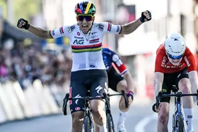 Kim Le Court vince la Liège-Bastogne-Liège ©ASO/Billy Ceusters