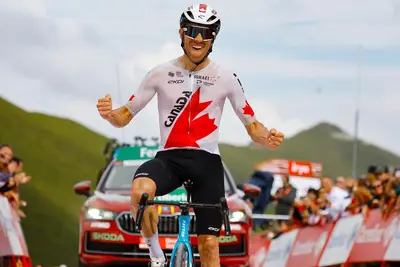 Michael Woods vince la 13a tappa della Vuelta ©La Vuelta via X