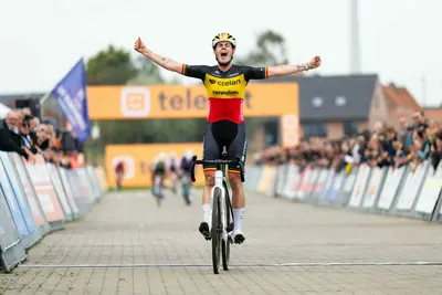 Marion Norbert-Riberolle vince la tappa di Ruddervoorde del Superprestige © Veldritkrant / TFoto