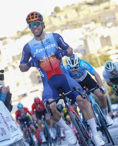 Michael Matthews vince la prima edizione della Ruta de la Cerámica - Jayco ALUla © Sprint Cycling
