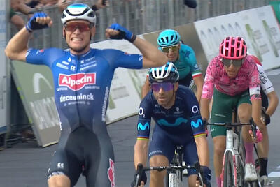 Sjoerd Bax batte Alejandro Valverde e Andrea Piccolo alla Coppa Agostoni 2022. Tra i piazzati anche Vincenzo Nibali