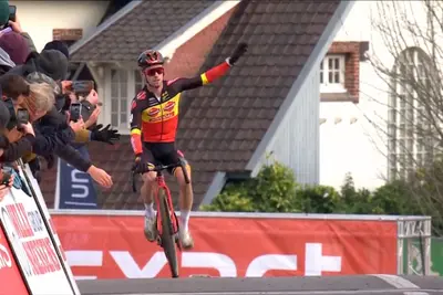 Eli Iserbyt vince l'Urban Cross di Kortrijk