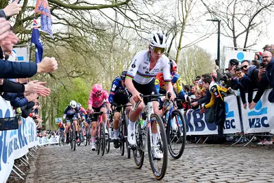 Lotte Kopecky punta alla doppietta ©UCI WWT