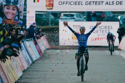 Ceylin Alvarado vince a Zonhoven ©UCI Cyclocross