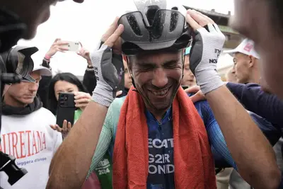 L'emozione di Andrea Vendrame dopo la vittoria © Giro d'Italia