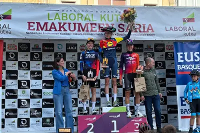 Isabella Holmgren sul gradino più alto del podio ©SC Duranguesa