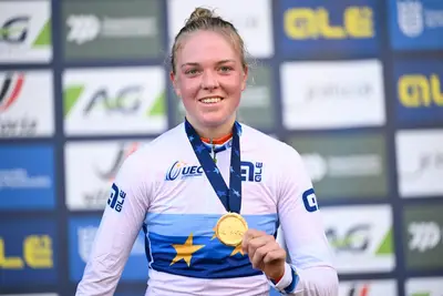Fem van Empel vince un altro campionato europeo ©Team Visma Lease a Bike Women