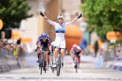 Lorena Wiebes vince a Trento ©Giro d'Italia Women-LaPress