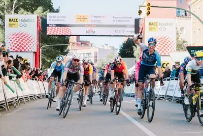 Ethan Vernon vince la seconda tappa della Volta a Catalunya 2025 © Volta a Catalunya via X