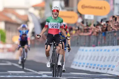 Elisa Longo Borghini vince a Saluzzo ©Giro d'Italia Women