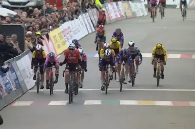 Julie De Wilde vince il GP Oetingen