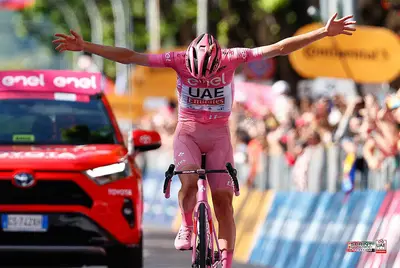 Tadej Pogacar all'arrivo di Bassano del Grappa © UAE Emirates-SprintCycling