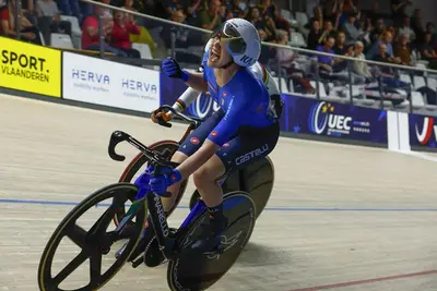 Martina Fidanza dopo la vittoria nello Scratch agli Europei di Heusden-Zolder 2025 ©FCI