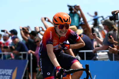 Dopo aver vinto la prima corsa dell'anno al Tour Down Under (in foto), Daria Pikulik vince anche l'ultima al Tour of Guangxi ©Human Powered Health