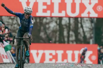 Ceylin del Carmen Alvarado vince in Coppa del Mondo a Namur © UCI Cyclocross via X
