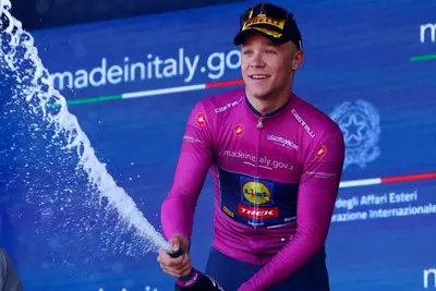 Jonathan Milan in maglia ciclamino ©Giro d'Italia