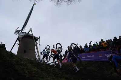 © UCI Cyclocross