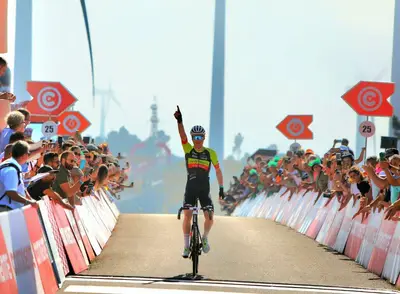 Colin Stüssi sul traguardo della prima tappa della Volta a Portugal em Bicicleta 2024 © Matias Novo / Podium Events via X
