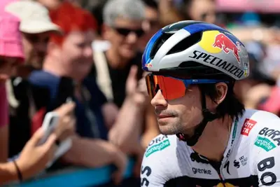 Primož Roglič si ritira dal Giro d'Italia ©Red Bull-BORA-hansgrohe (Foto Getty Sport)