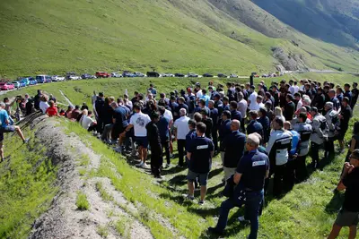 L'inaugurazione del Memoriale dedicato a Gino Mäder