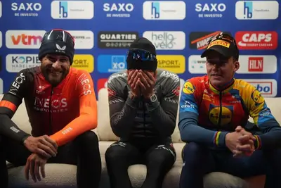 Mathieu van der Poel con Filippo Ganna e Mads Pedersen © E3 Saxo Classic