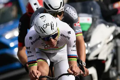 Tadej Pogacar, qui durante la Milano-Sanremo 2025 © Twitter UAE Team Emirates -XRG