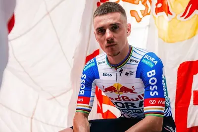 Remco Evenepoel con la nuova divisa Red Bull–Bora–hansgrohe ©Remco Evenepoel via IG